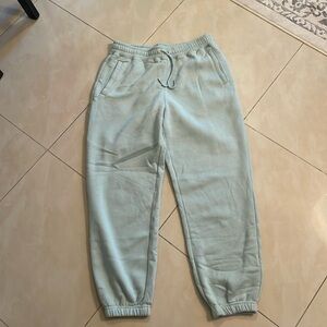 New with tags Abercrombie sweatpants